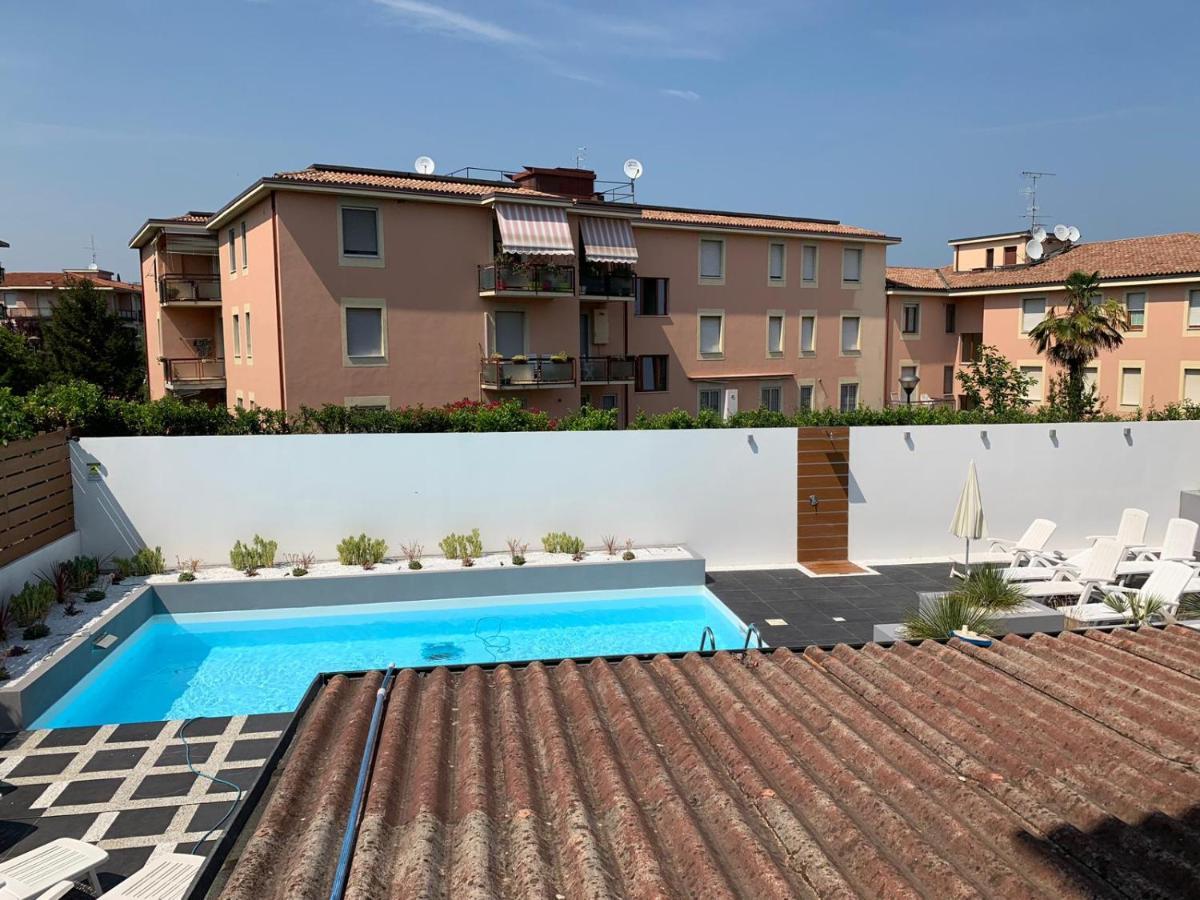H3O Lago Di Garda Desenzano del Garda Exterior foto
